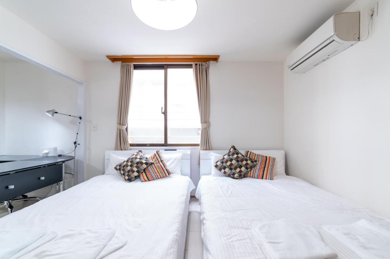izumisaki terrace402 Lejlighedshotel Naha Eksteriør billede